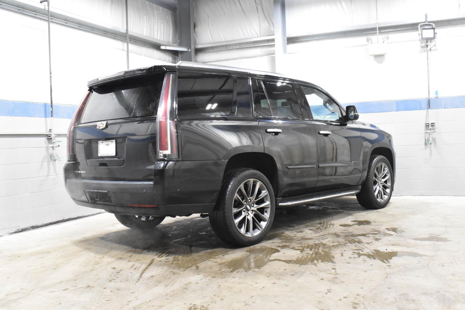 2020 Cadillac Escalade Premium Luxury