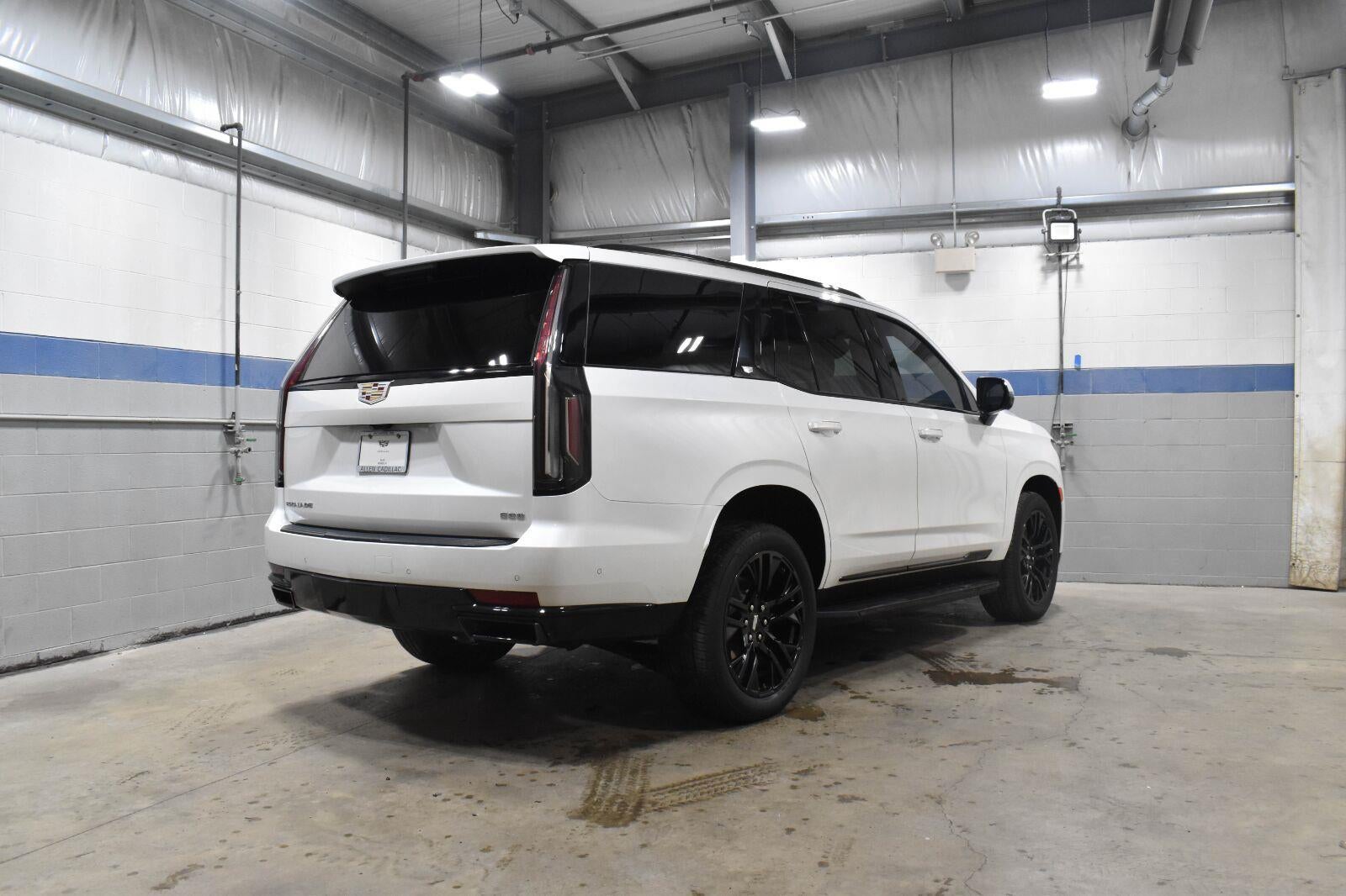 2021 Cadillac Escalade Sport