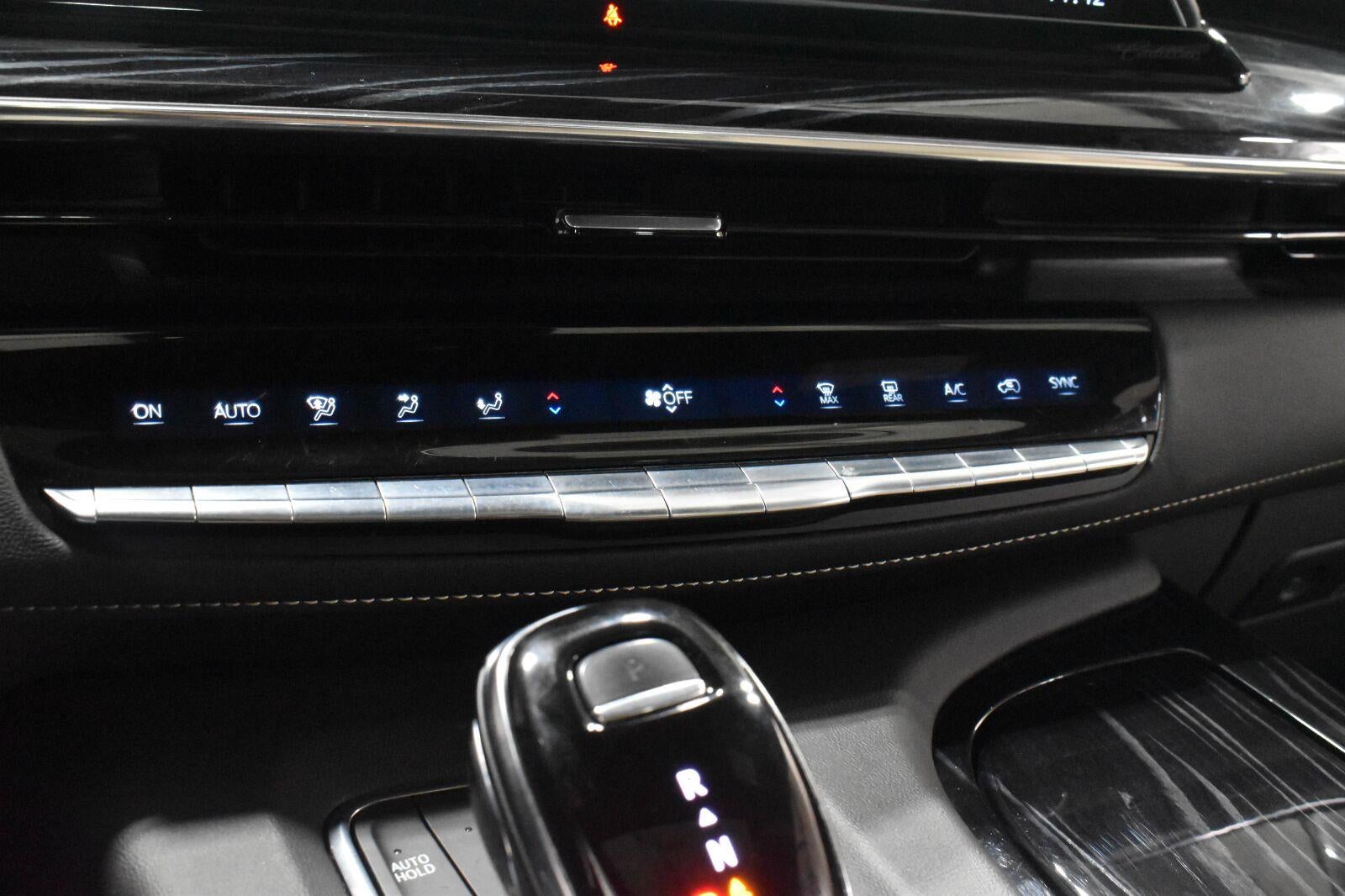 2022 Cadillac Escalade Sport