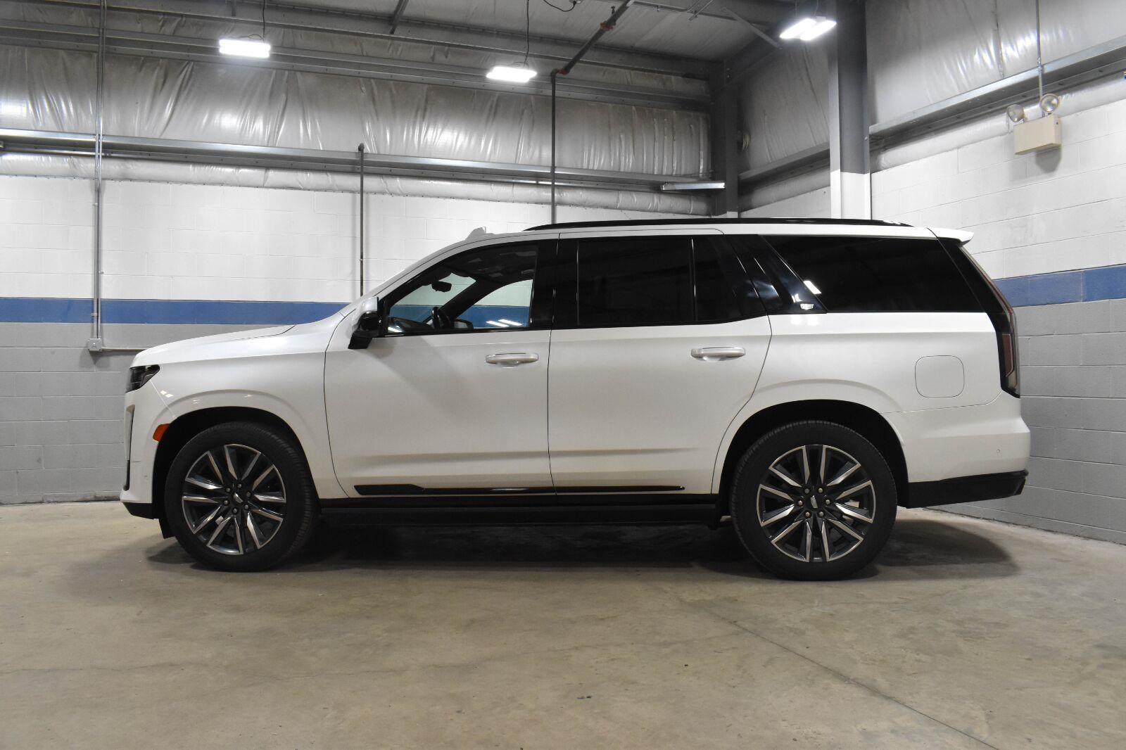 2022 Cadillac Escalade Sport