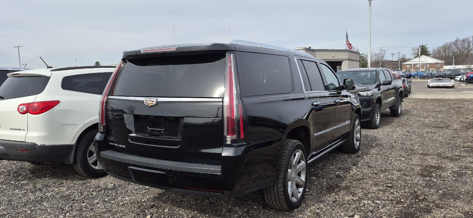 2019 Cadillac Escalade ESV Premium Luxury