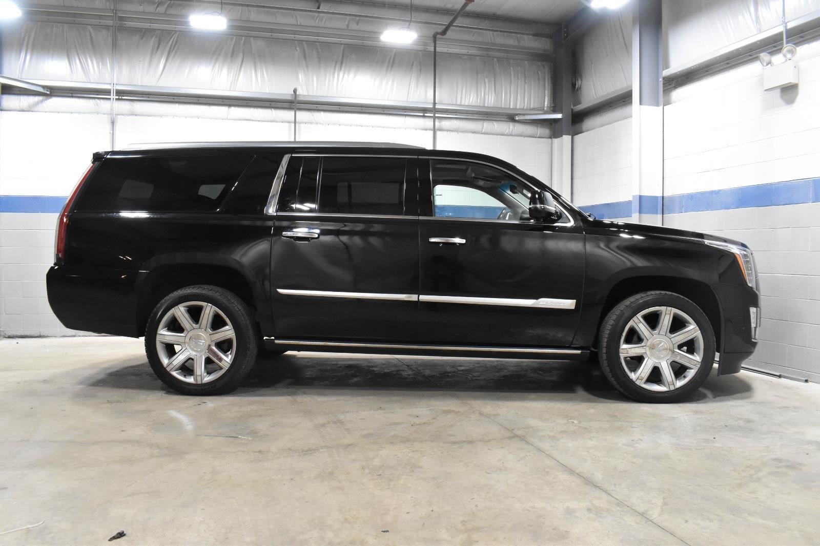 2019 Cadillac Escalade ESV Premium Luxury