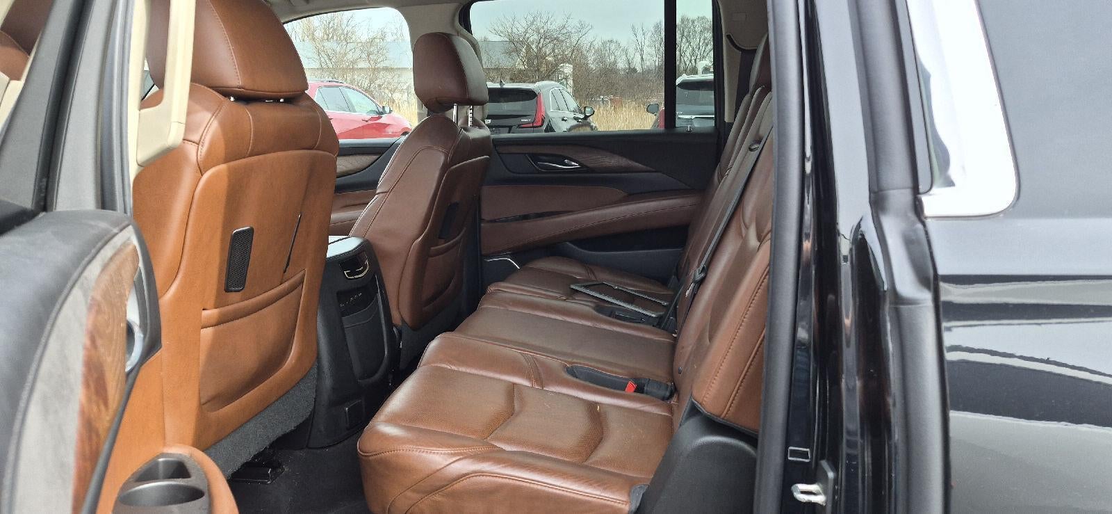 2019 Cadillac Escalade ESV Premium Luxury