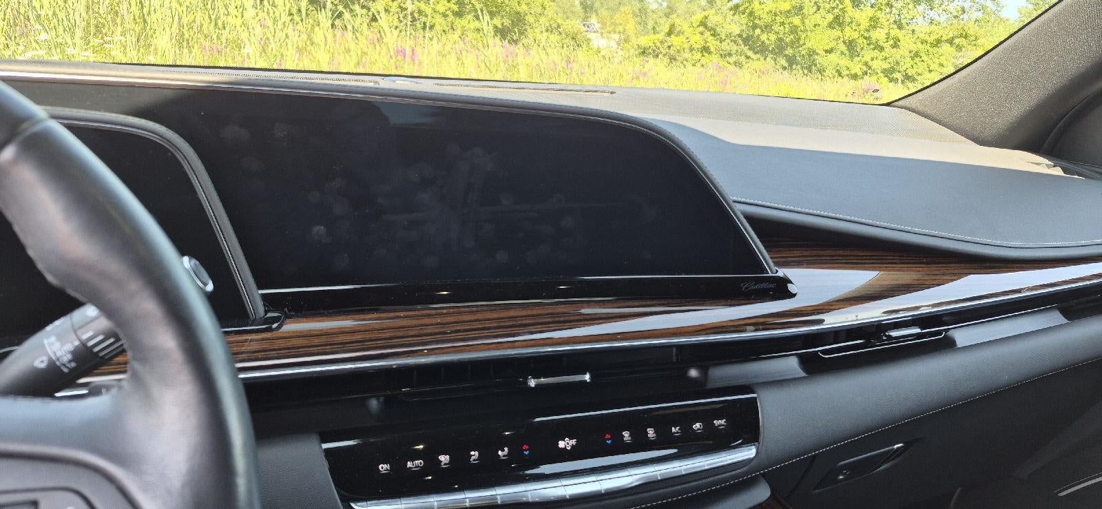 2023 Cadillac Escalade ESV Premium Luxury