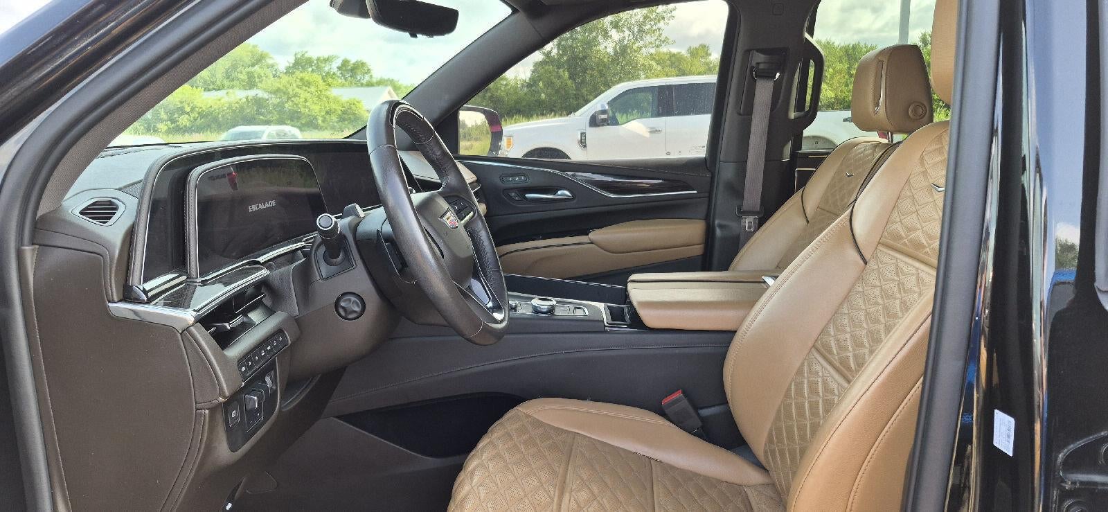 2022 Cadillac Escalade ESV Sport