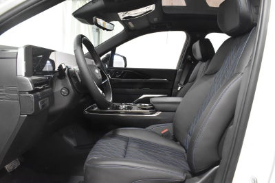 2025 Cadillac ESCALADE IQ Luxury 1