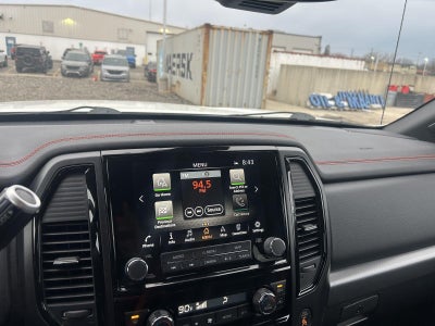 2021 Nissan TITAN Crew Cab PRO-4X 4x4