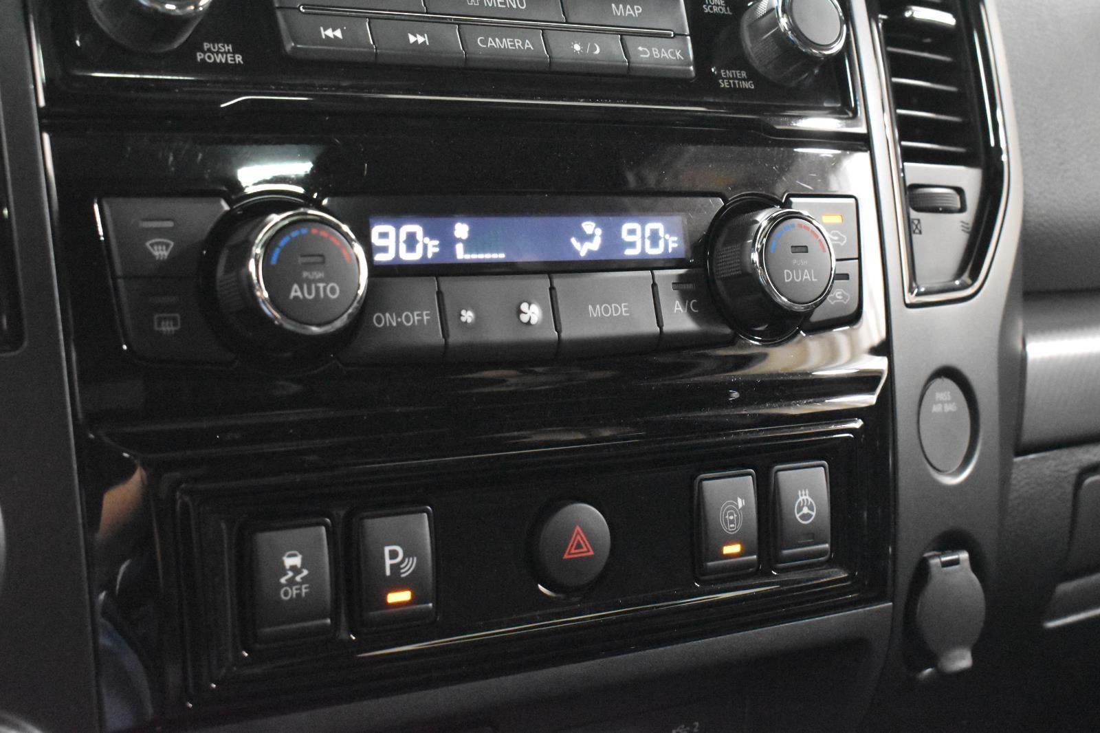 2021 Nissan TITAN Crew Cab PRO-4X 4x4