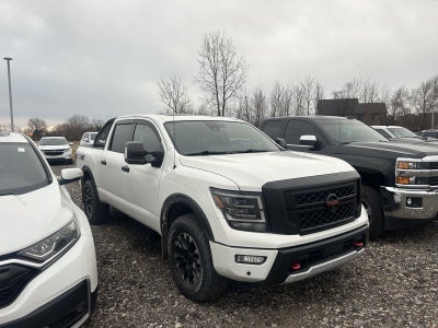 2021 Nissan TITAN Crew Cab PRO-4X 4x4