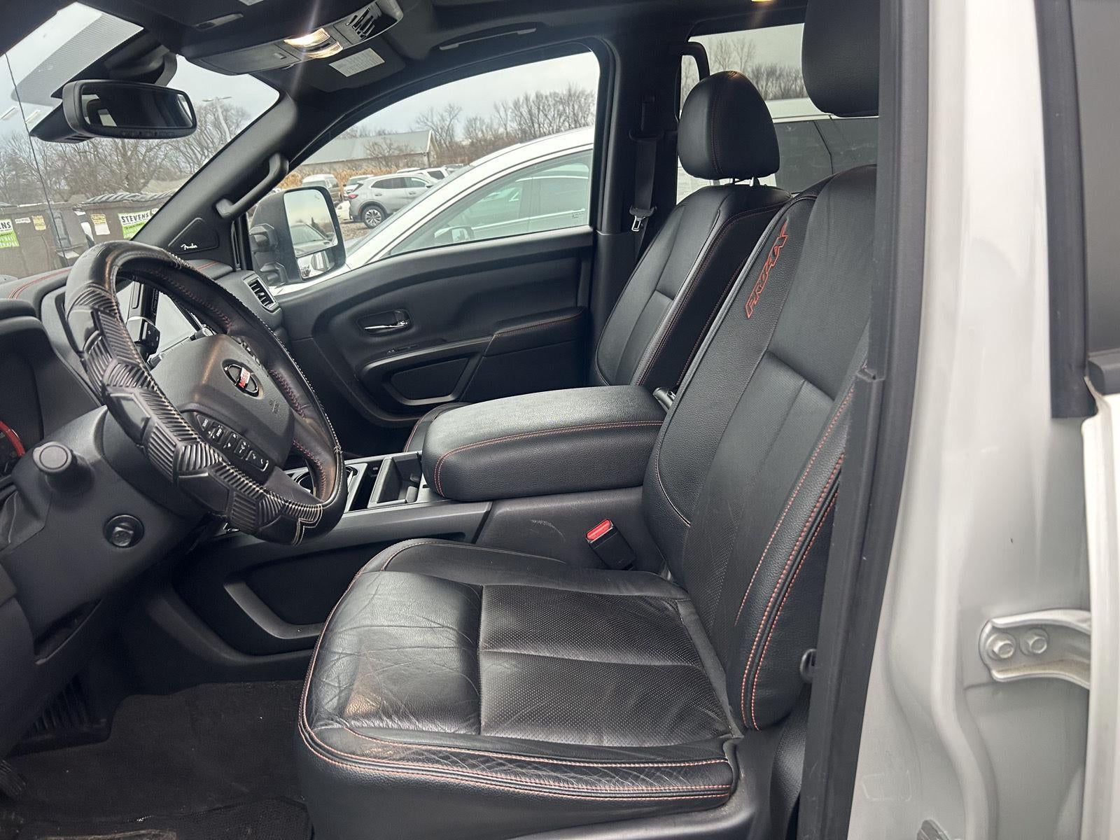 2021 Nissan TITAN Crew Cab PRO-4X 4x4