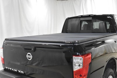 2017 Nissan Titan XD SL