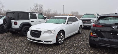 2019 Chrysler 300 Touring L