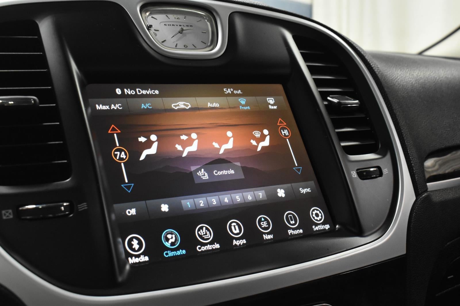 2023 Chrysler 300 Touring L