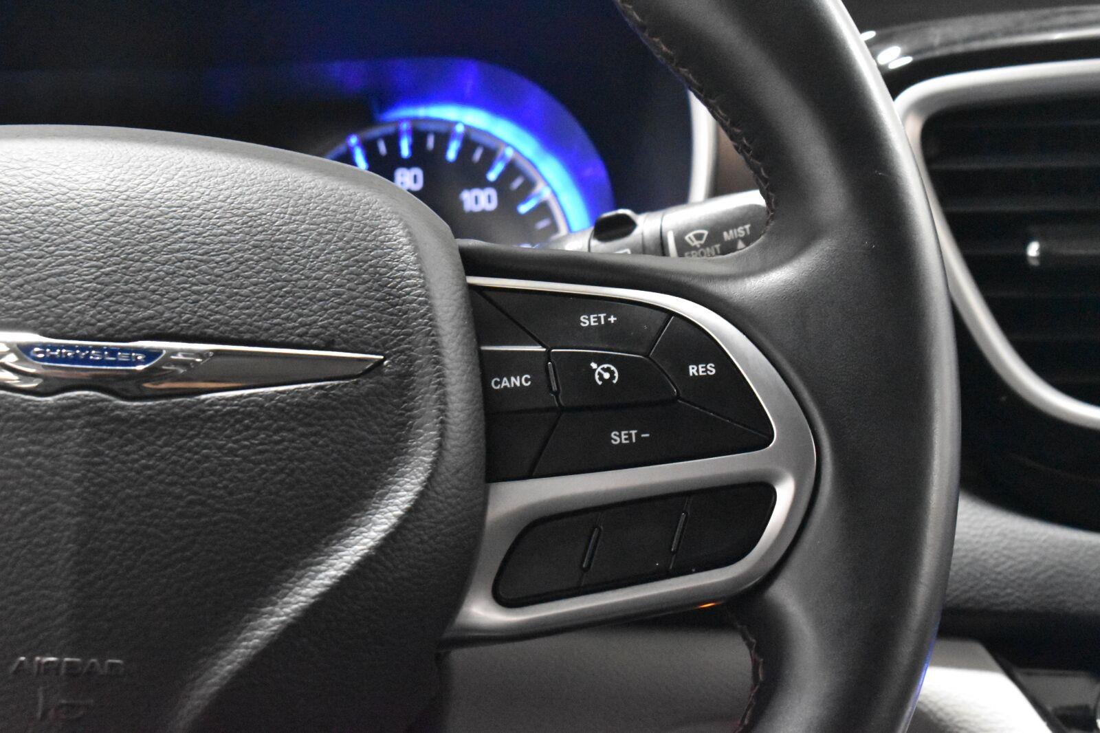 2018 Chrysler Pacifica Touring L