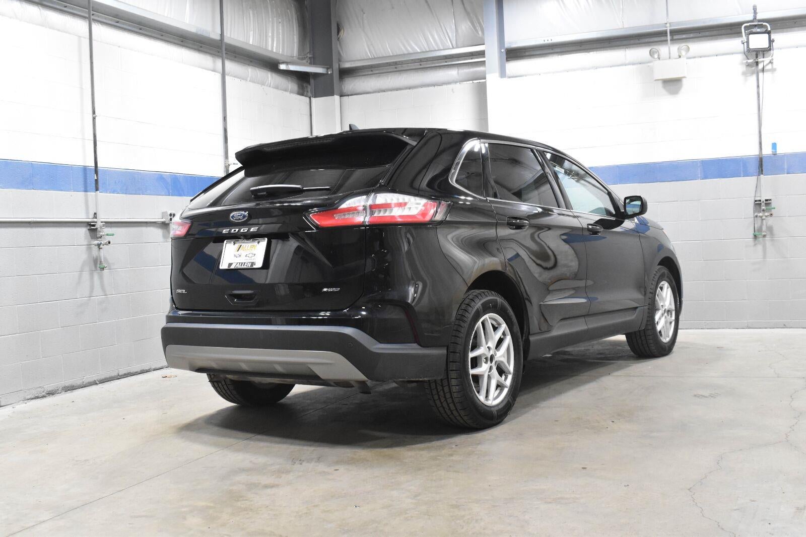 2021 Ford Edge SEL