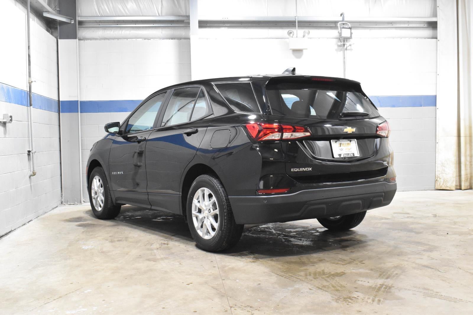 2022 Chevrolet Equinox LS