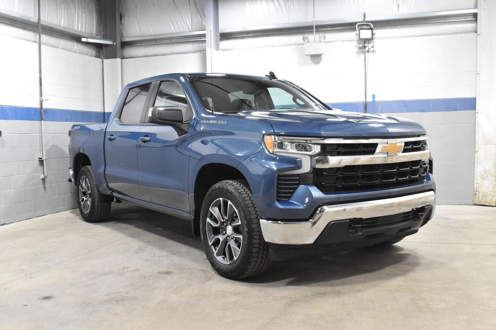 2024 Chevrolet Silverado 1500 LT (2FL)