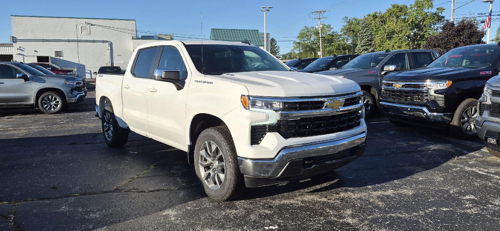 2026 Chevrolet Silverado 1500 LT (2FL)