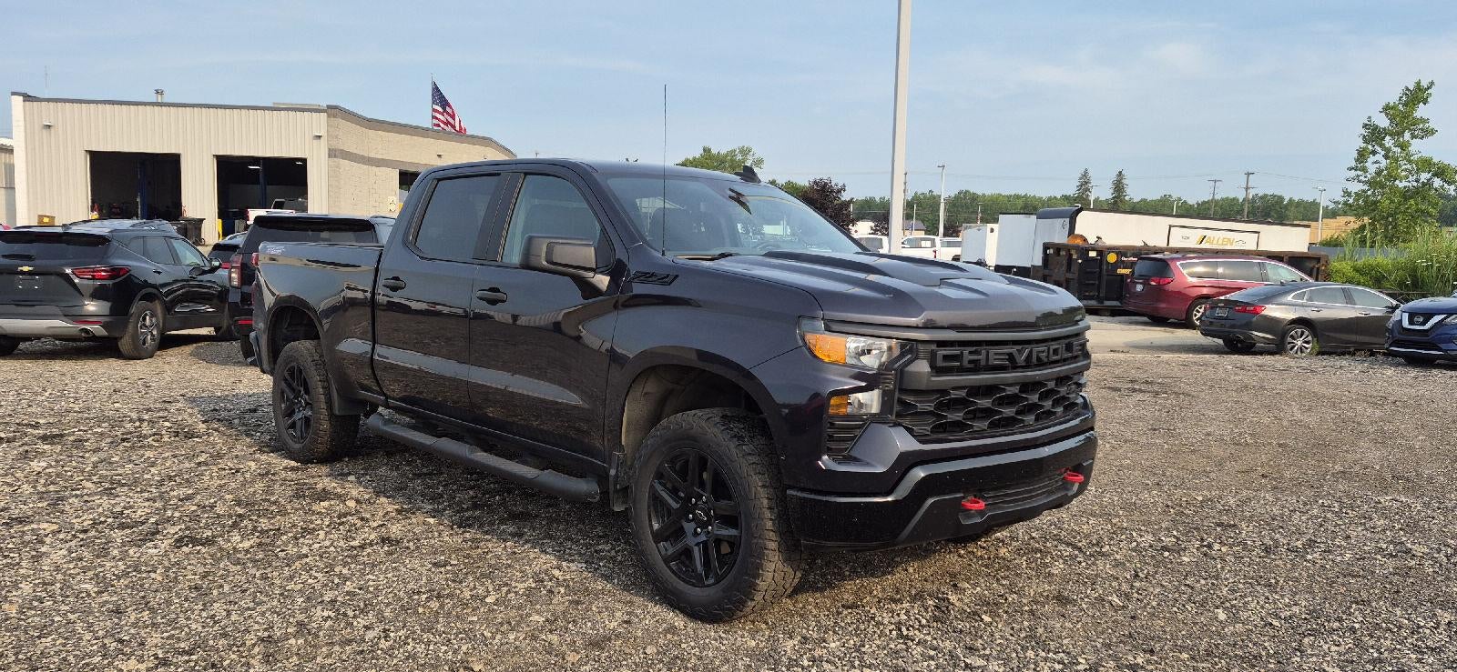 2023 Chevrolet Silverado 1500 Custom Trail Boss