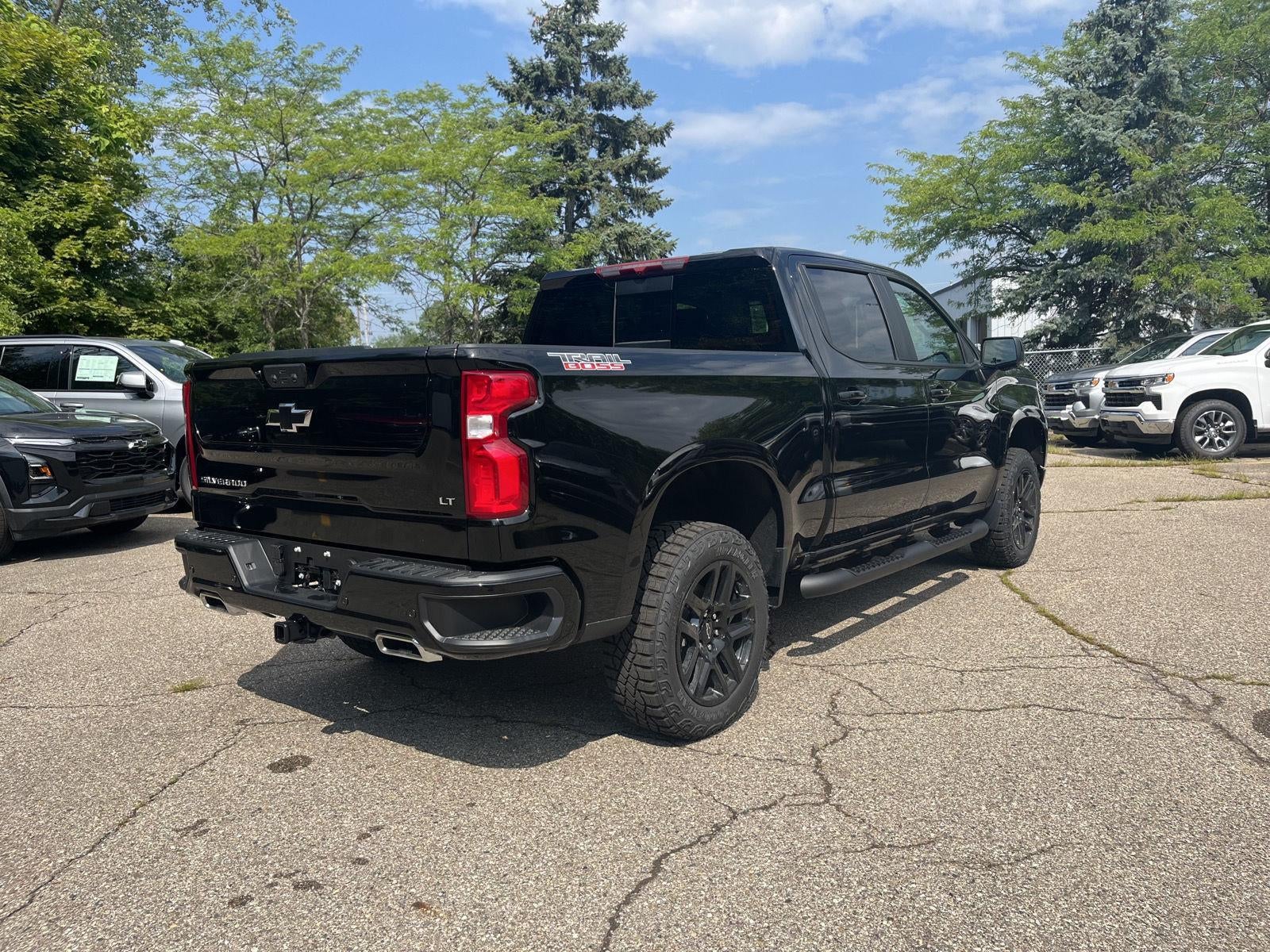 2025 Chevrolet Silverado 1500 LT Trail Boss