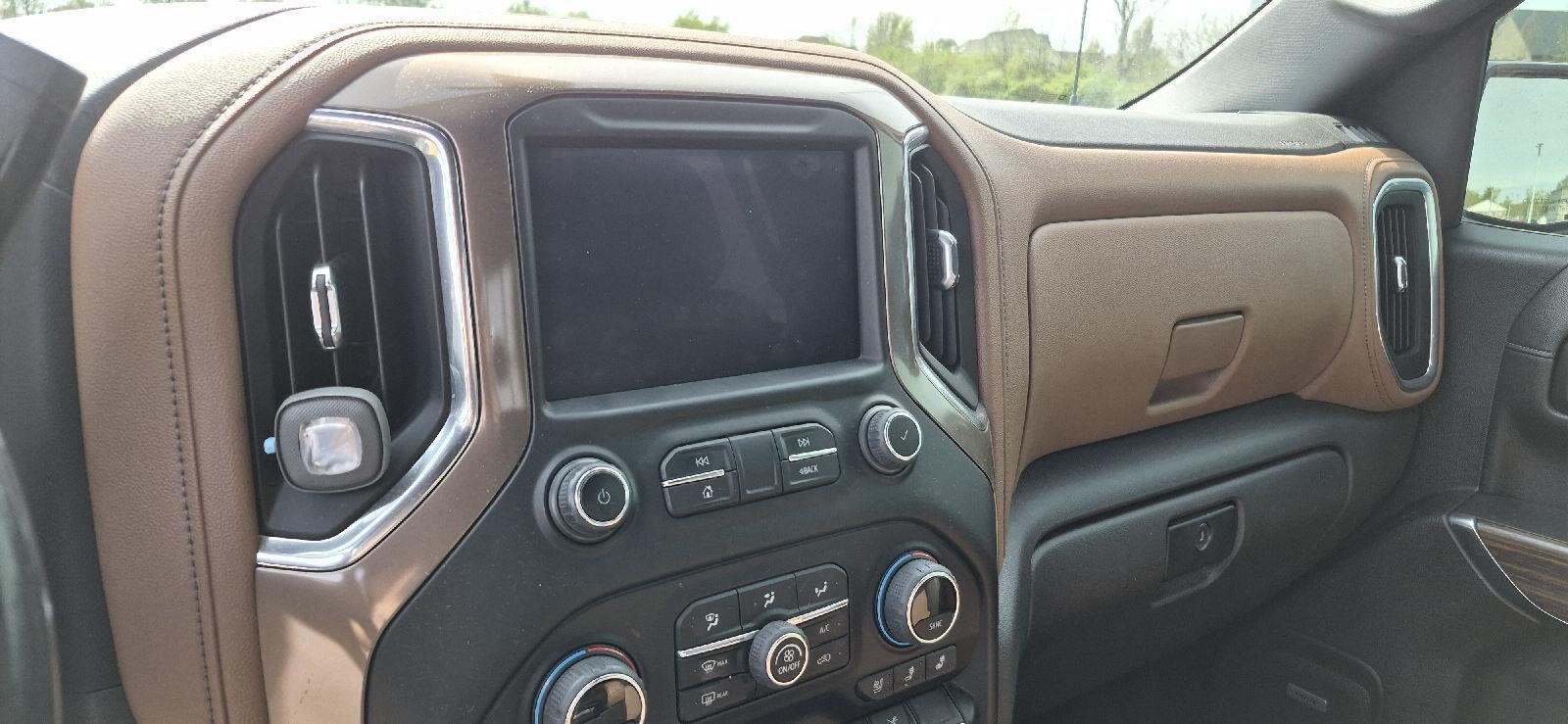 2022 Chevrolet Silverado 1500 LTD High Country