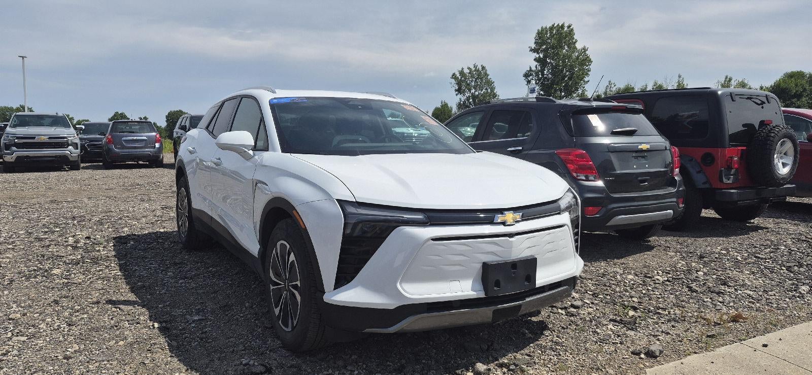 Used 2024 Chevrolet Blazer EV LT with VIN 3GNKDBRJ3RS245182 for sale in Monroe, MI
