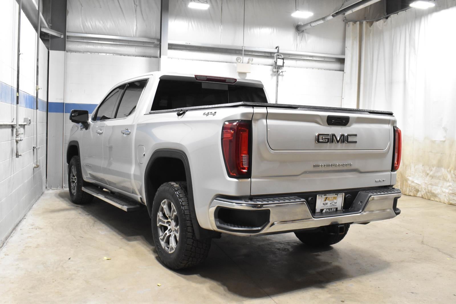 2021 GMC Sierra 1500 SLT