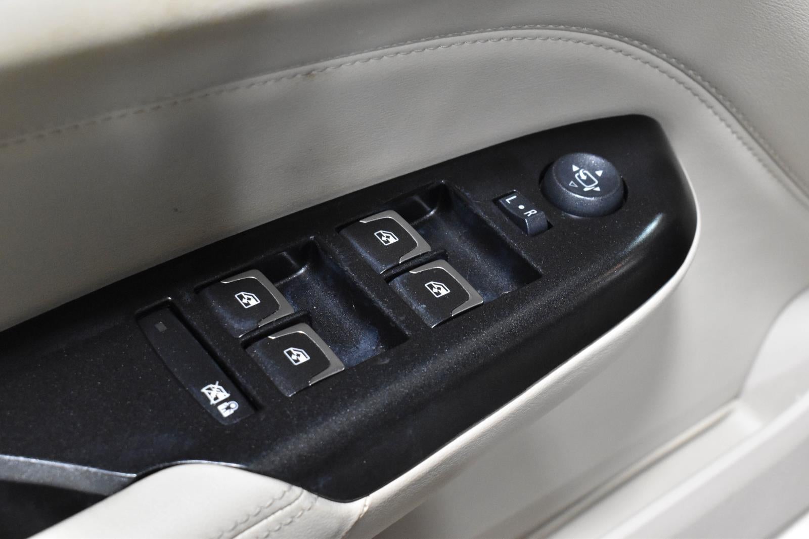 2016 Cadillac SRX Luxury Collection