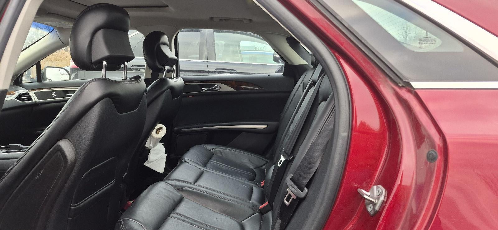 2016 Lincoln MKZ Base