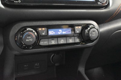 2023 Nissan Kicks SR Xtronic CVT