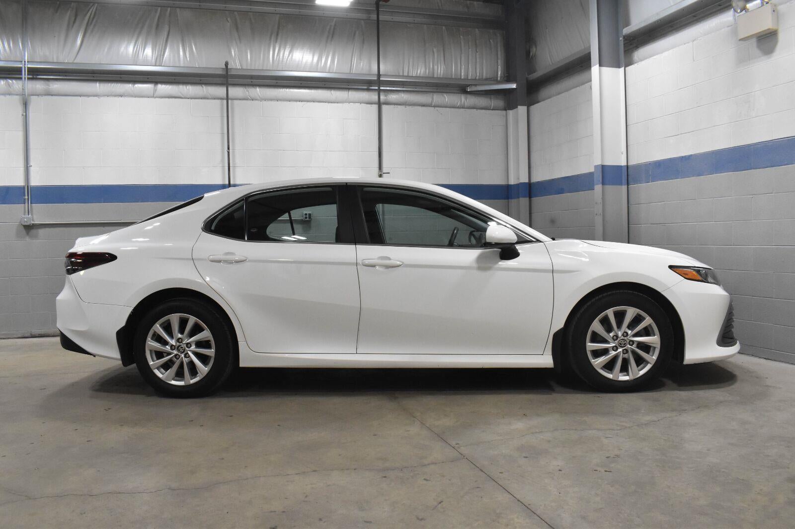 2021 Toyota Camry LE AWD
