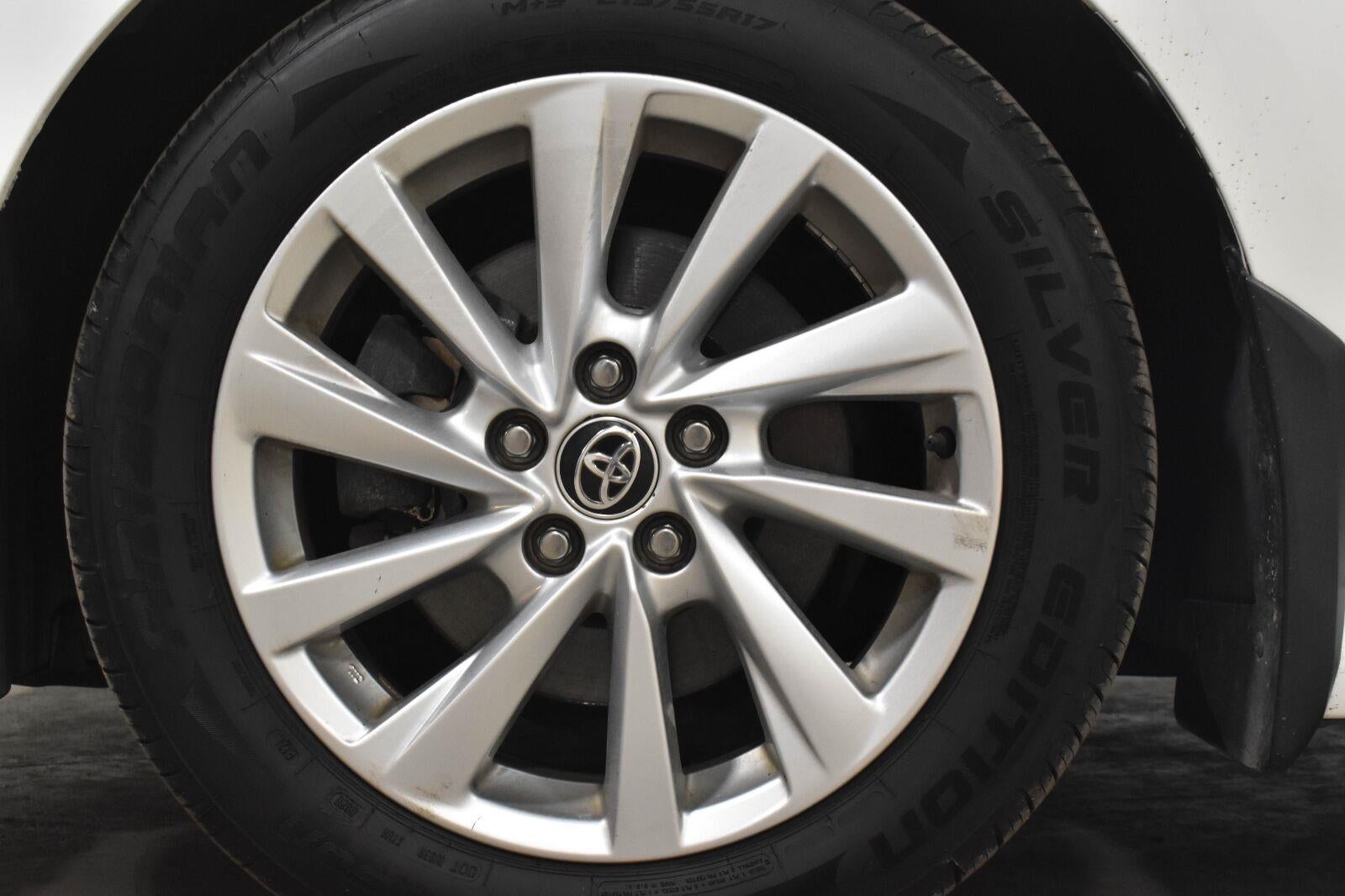 2021 Toyota Camry LE AWD