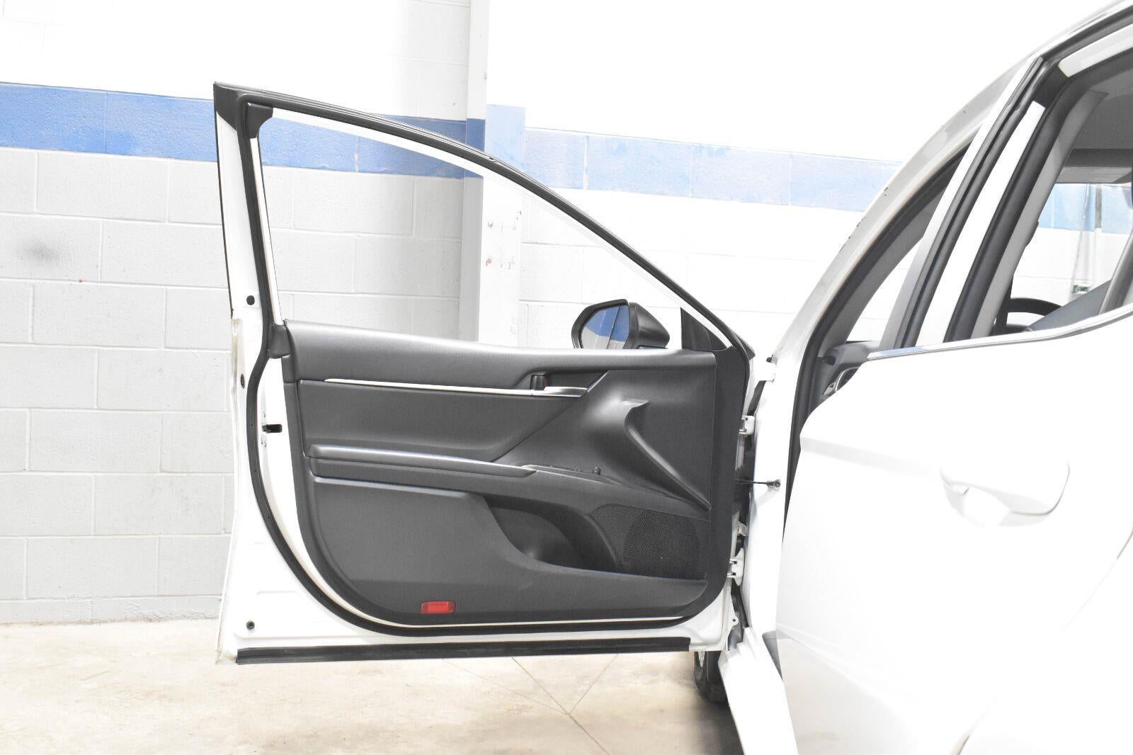 2021 Toyota Camry LE AWD