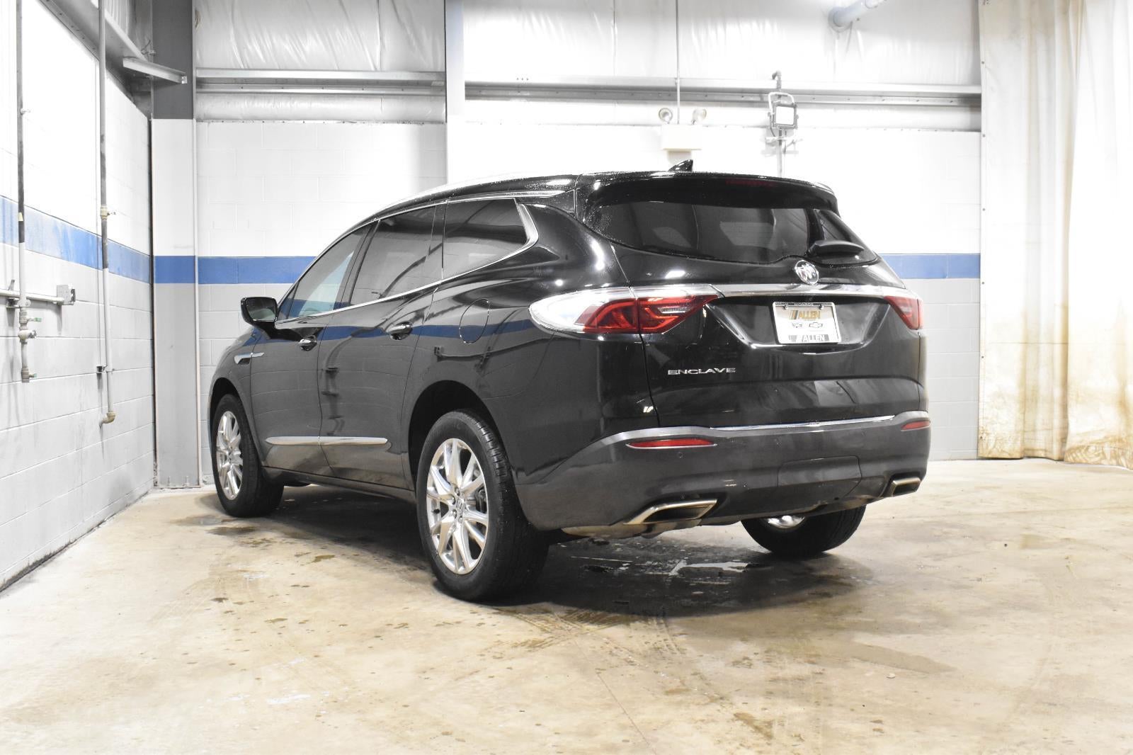 2024 Buick Enclave Essence
