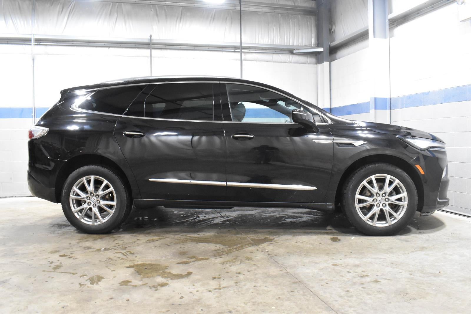 2024 Buick Enclave Essence