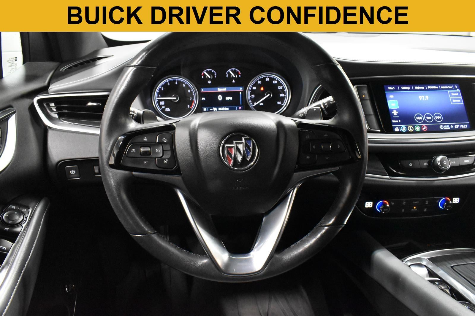 2023 Buick Enclave Essence
