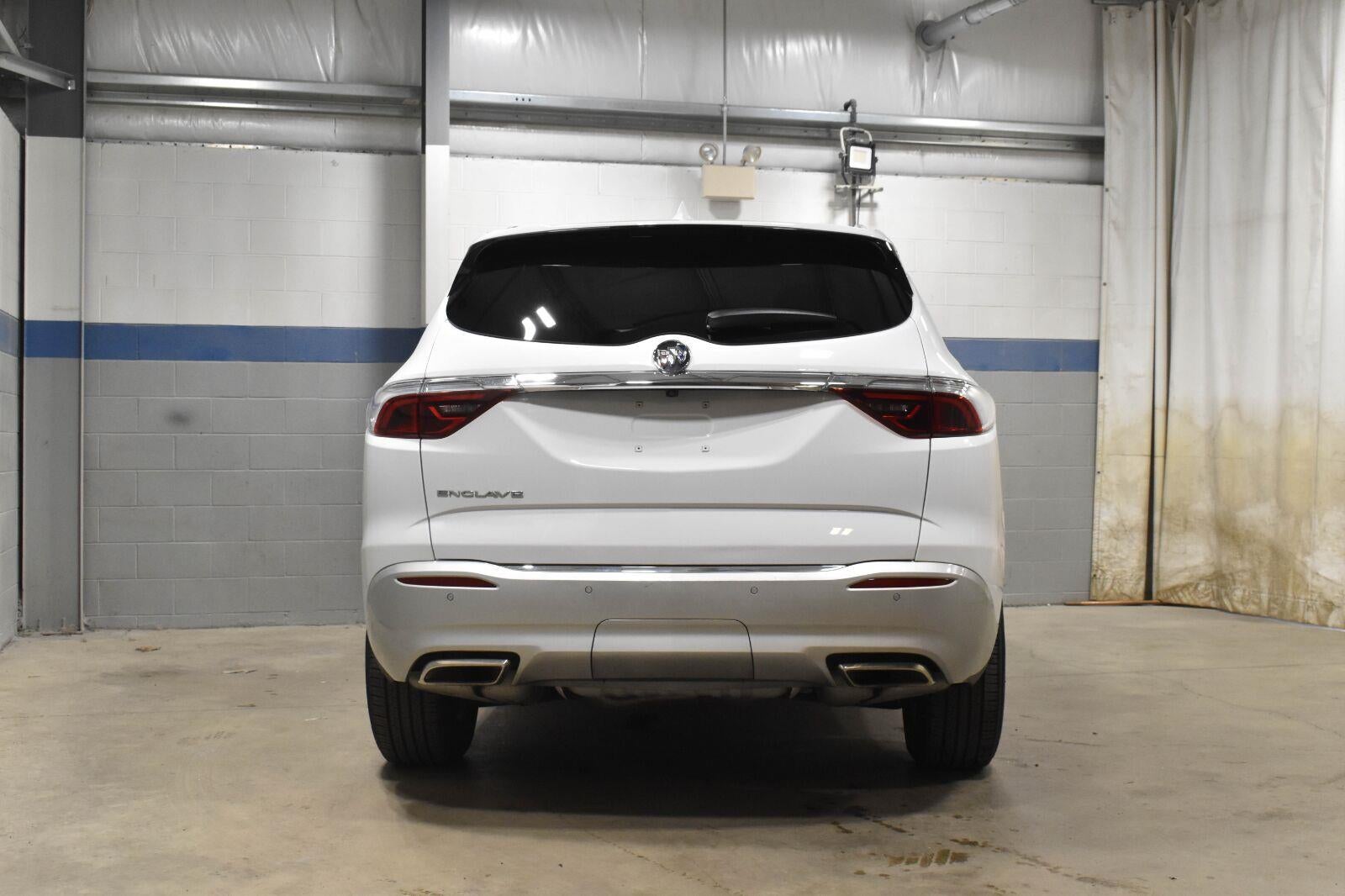 2024 Buick Enclave Essence
