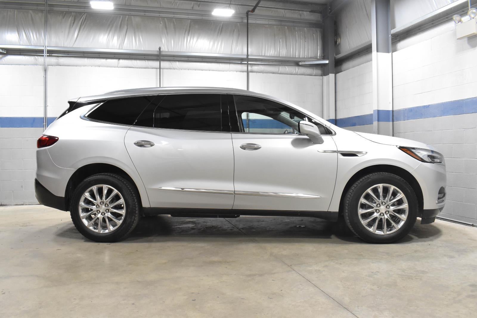 2021 Buick Enclave Essence