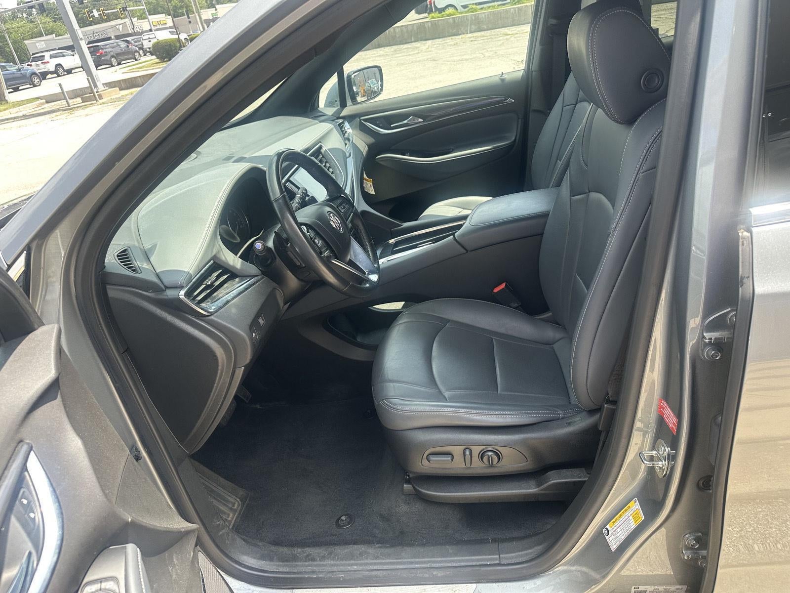 2023 Buick Enclave Essence
