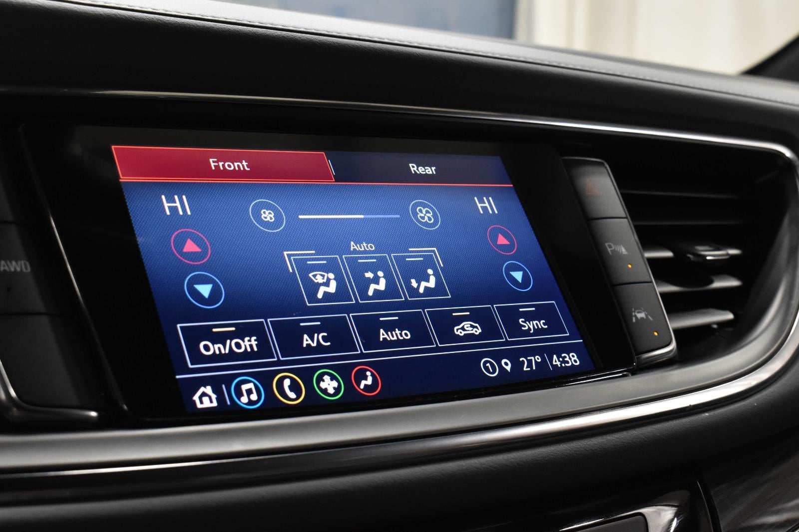 2022 Buick Enclave Essence