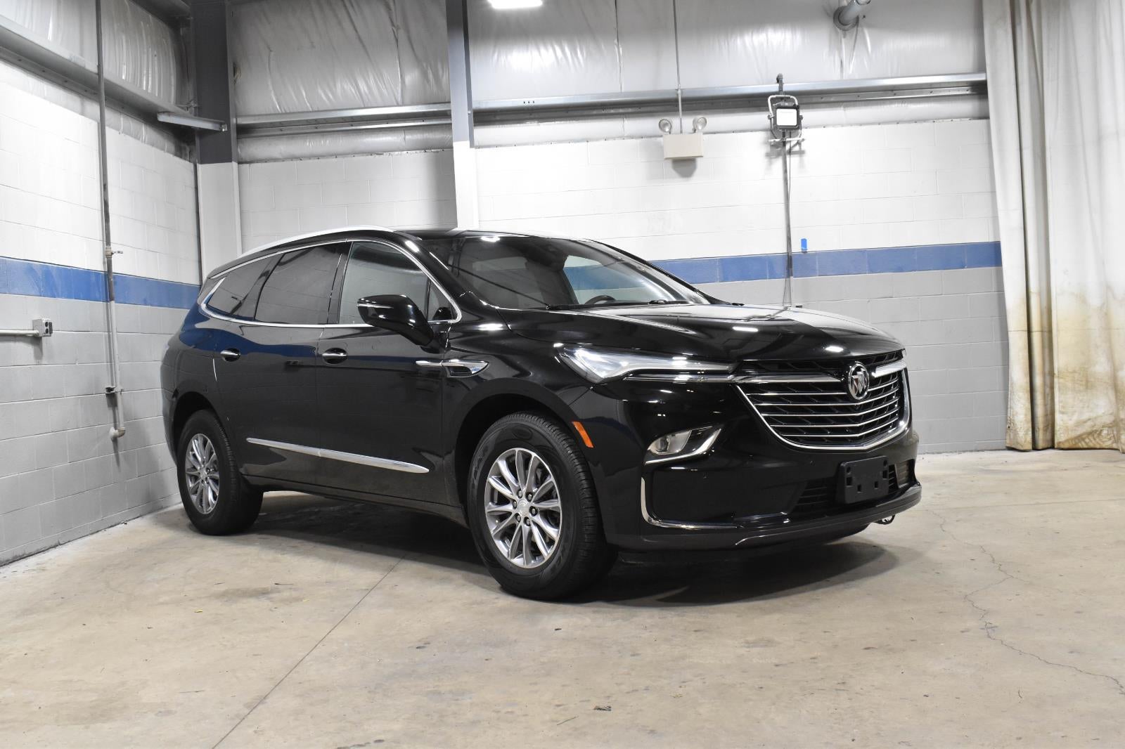 2022 Buick Enclave Essence