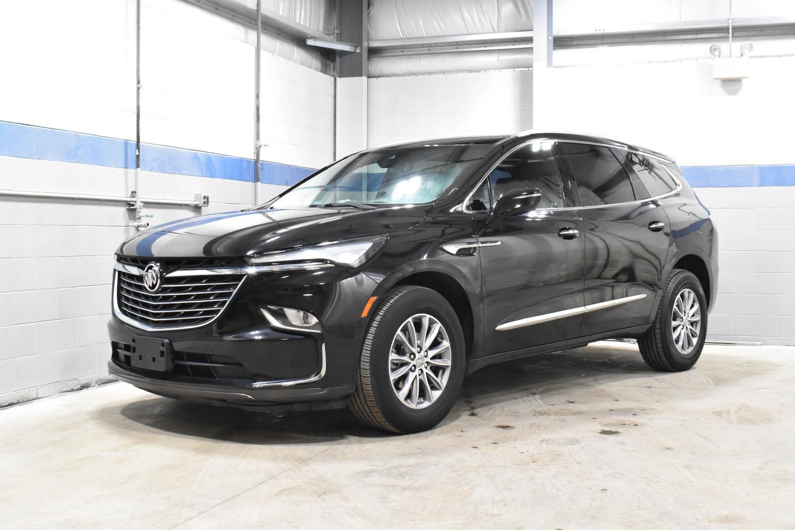 2023 Buick Enclave Essence
