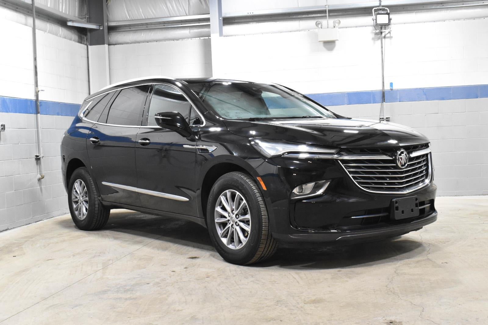 2023 Buick Enclave Essence