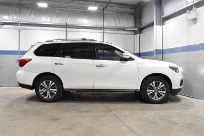 2019 Nissan Pathfinder SL