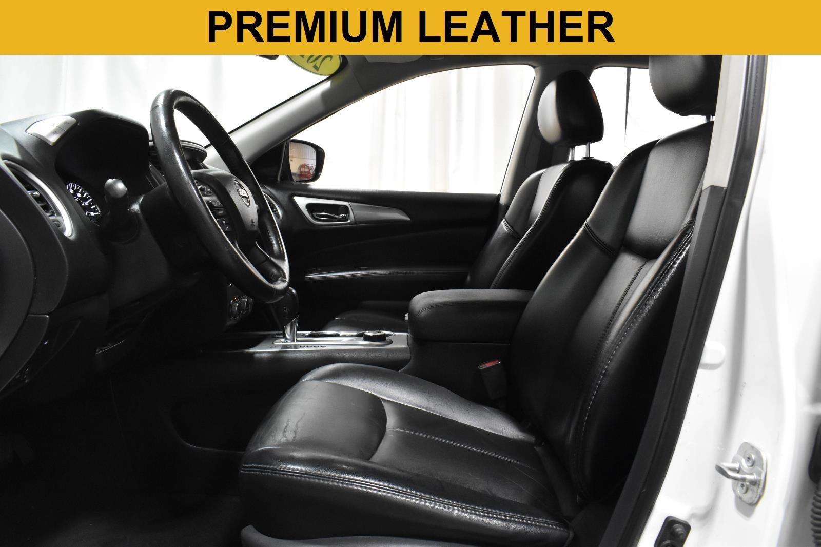 2019 Nissan Pathfinder SL