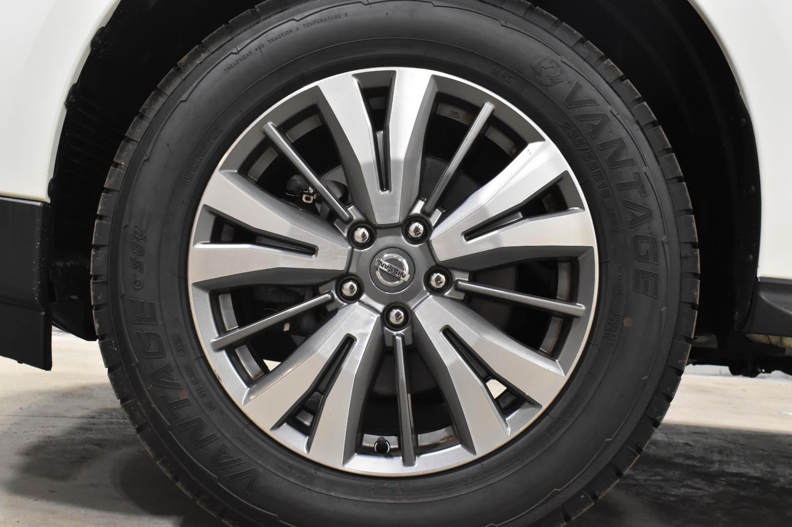 2019 Nissan Pathfinder SL