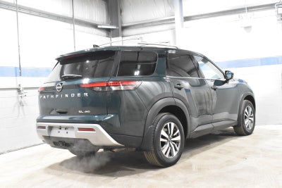 2022 Nissan Pathfinder SL 4WD