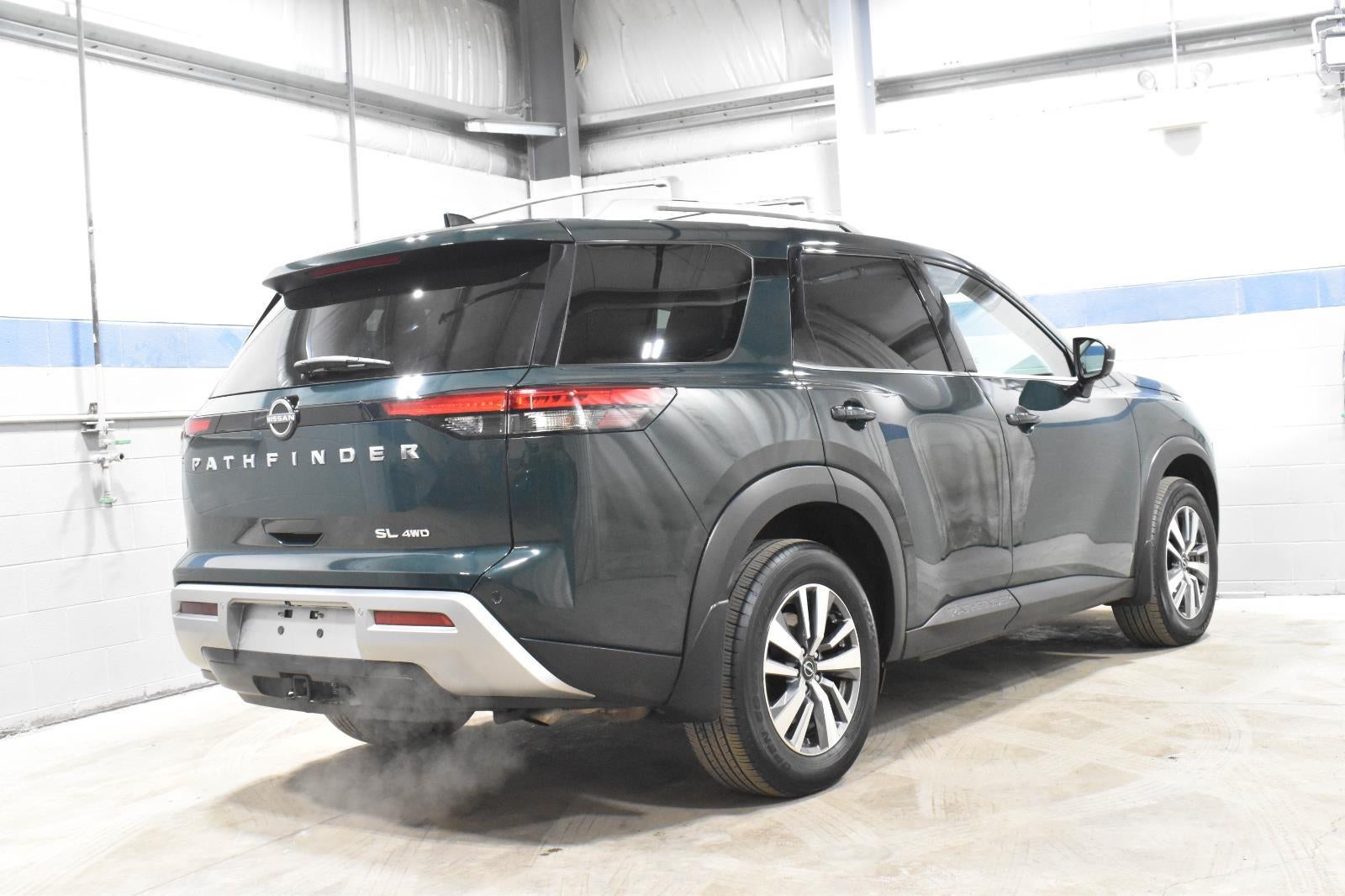 2022 Nissan Pathfinder SL 4WD