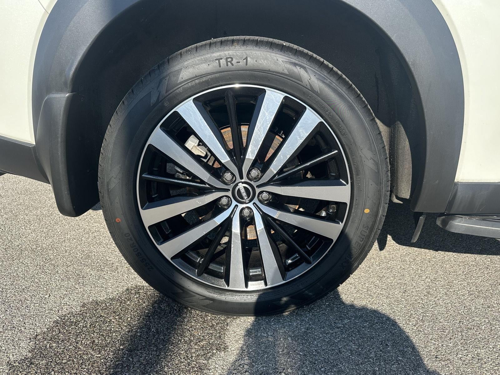 2023 Nissan Pathfinder Platinum 4WD