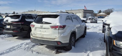 2016 Toyota Highlander LE Plus V6